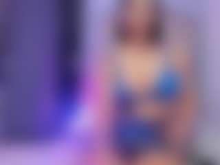 sofiaaroberts1's Live Sex Cam Show