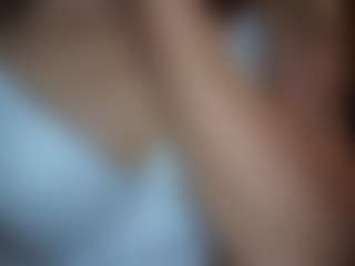 Live cam show with AlysonBetha - Flashing on ObeyMaria