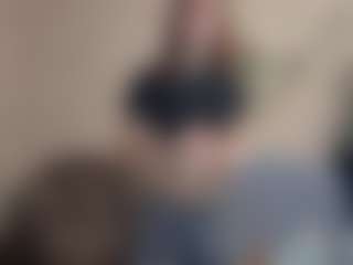 Live cam show with AlysonBetha - Green Eyes on hotwifechat.live