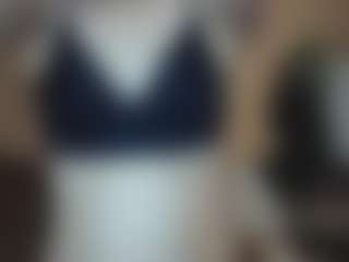 AlysonBetha's Live Sex Cam Show