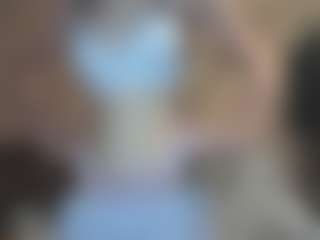 Live cam show with AlysonBetha - Shaved Pussy on CamwithHer