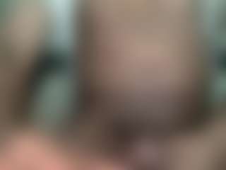 DDXXLLOONN's Live Sex Cam Show