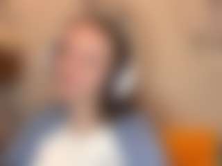 Live cam show with Monika - Ass Clapping on Camsoda