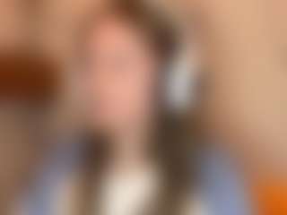 Live cam show with Monika - Ass Clapping on Camsoda