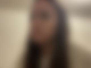 GladyGourdin's Live Sex Cam Show