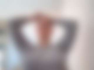 Live cam show with Elsa - Moaning on boobsie.com