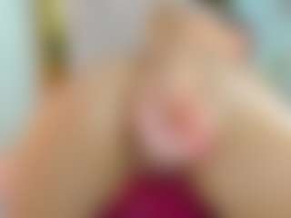 Live cam show with celeste-bunny18 - Role Play on CSO-WL