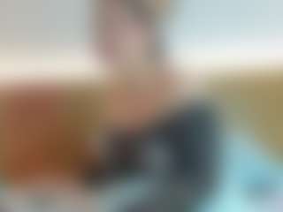 charlotte-13x's Live Sex Cam Show