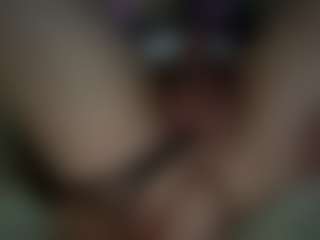 iceybabeee's Live Sex Cam Show