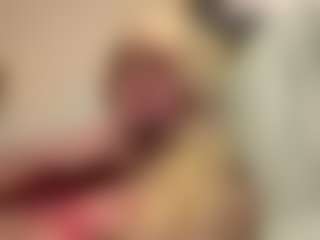 iceybabeee's Live Sex Cam Show