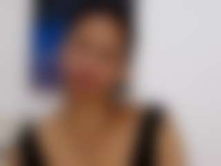 Live cam show with Catherinebrowm - Ebony on camgirlchat.live | colombia