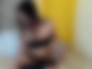CRYSTALFOX26's Live Sex Cam Show