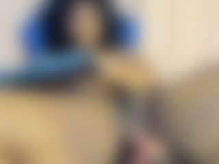 Live cam show with Cutteslutty - BBW Ebony on Camming Site