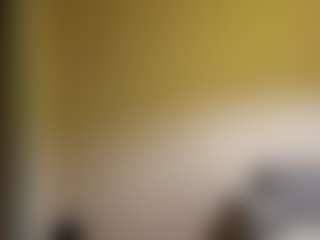 Live cam show with Nana - Ass Clapping on SpunkLive