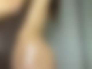 kishaxoxo's Live Sex Cam Show