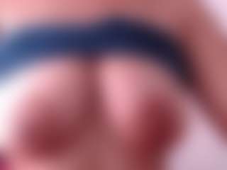 scarletthott69's Live Sex Cam Show