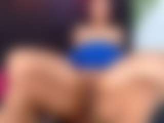 scarletthott69's Live Sex Cam Show