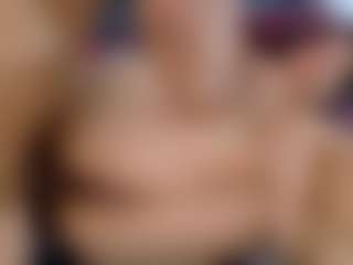 Live cam show with scarletthott69 - Squirt White on Hubzter Live | colombia