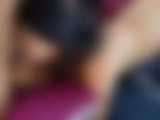 scarletthott69's Live Sex Cam Show