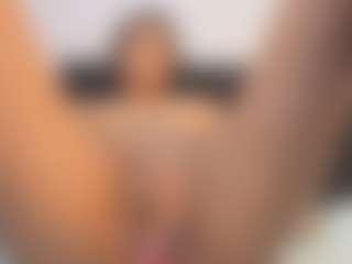 Live cam show with Alana-Limaa - Facial on Camsoda
