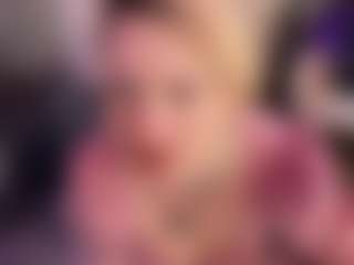Live cam show with AshiaVossen - White on TottyGirls | united kingdom