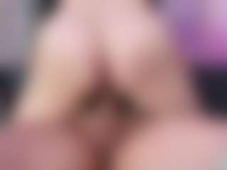 AshiaVossen's Live Sex Cam Show