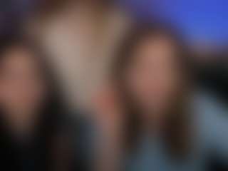 ava-gllow's Live Sex Cam Show