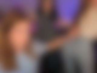 ava-gllow's Live Sex Cam Show