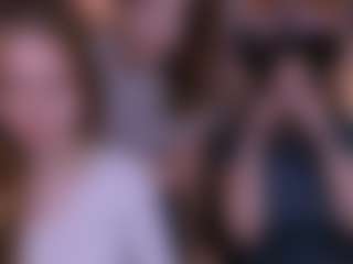 ava-gllow's Live Sex Cam Show