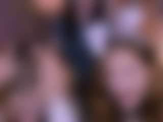ava-gllow's Live Sex Cam Show