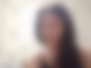 Bella's Live Sex Cam Show
