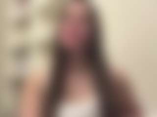 Live cam show with Hailey - Average on Camsoda