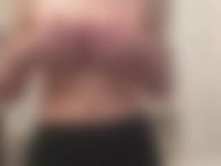 Live cam show with Hailey - Brown Hair on numayanayam.club