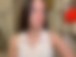 Live cam show with Hailey - Arab Young Adult on Milfs Live