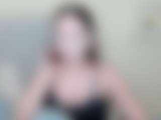 KiaraTease's Live Sex Cam Show