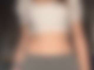 Live cam show with Anna - Moaning on CamSodaAdn