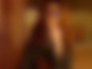 Lua-Beneventi's Live Sex Cam Show