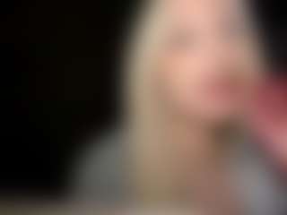Roxy's Live Sex Cam Show