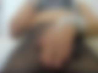 Live cam show with nathalia-isazax - Dildo on liverealitysex.com