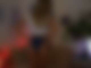 TinyTara's Live Sex Cam Show