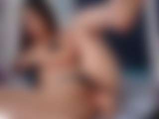 aribrunnet's Live Sex Cam Show
