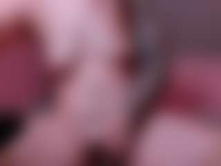 Live cam show with Eden - Body Massage on sexytreat.net
