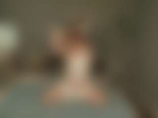 Live cam show with Eden - Doggy on nudelive.tv