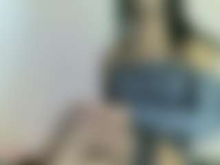 Cam Show en direct de esmeraldaruizz