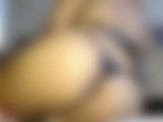 Live cam show with Heyitsyoss - Thick on CamwithHer