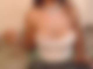 Heyitsyoss's Live Sex Cam Show