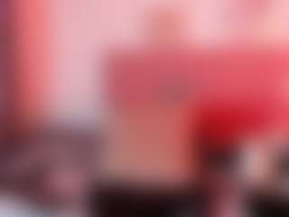 Live cam show with PETITEPEPPER - Ebony College on Gym Cam Girls