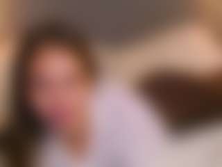 Live cam show with Amanda - Green Eyes on livesuperchat.net