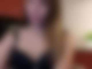Live cam show with Amanda - Cute on parknlotfishbdy