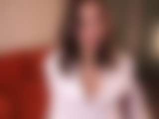 Live cam show with Amanda - Blonde Hair on CamClone